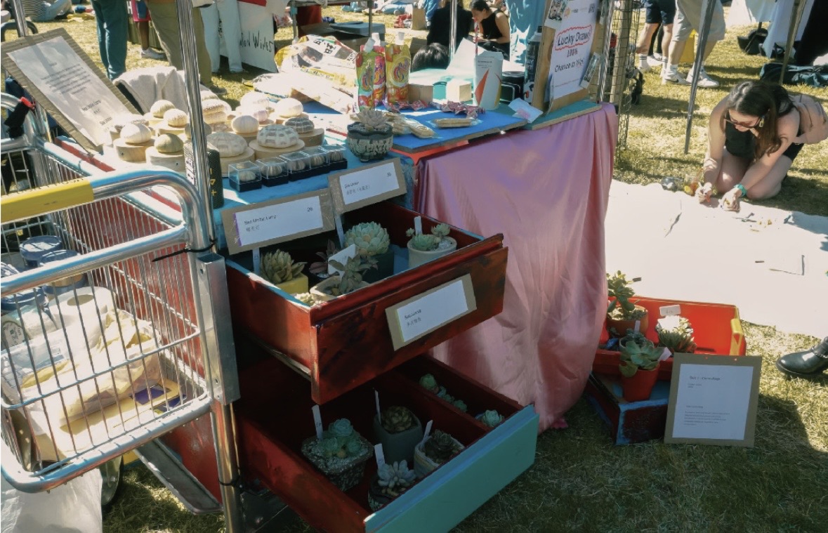 Dāo Dao mobile workshop cart with fieldwork materials